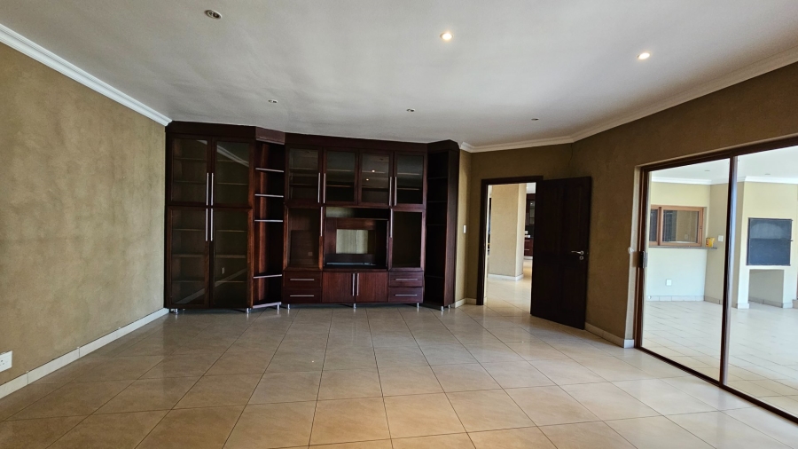 4 Bedroom Property for Sale in Maraldi Estate Free State